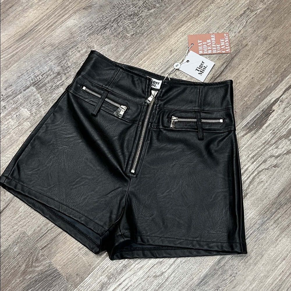 TIGER MIST LENNON faux leather shorts